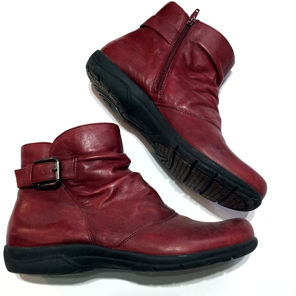 clarks red leather shoes